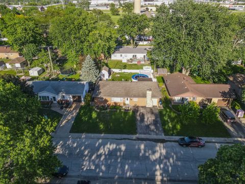 Tiny photo for 260 W Country Court, Bourbonnais, IL 60914 (MLS # 12564917)