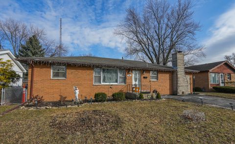 Tiny photo for 260 W Country Court, Bourbonnais, IL 60914 (MLS # 12564917)