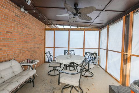 Tiny photo for 260 W Country Court, Bourbonnais, IL 60914 (MLS # 12564917)