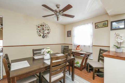 Tiny photo for 260 W Country Court, Bourbonnais, IL 60914 (MLS # 12564917)