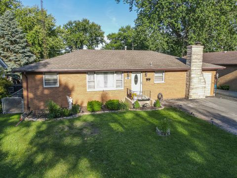Tiny photo for 260 W Country Court, Bourbonnais, IL 60914 (MLS # 12564917)