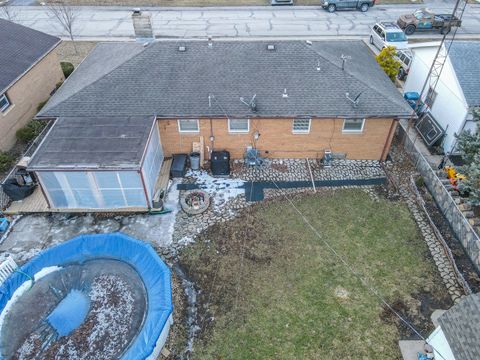 Tiny photo for 260 W Country Court, Bourbonnais, IL 60914 (MLS # 12564917)