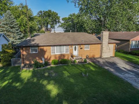 Tiny photo for 260 W Country Court, Bourbonnais, IL 60914 (MLS # 12564917)