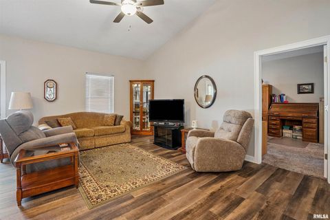 Tiny photo for 2406 13TH Street, Silvis, IL 61282 (MLS # QC4269441)