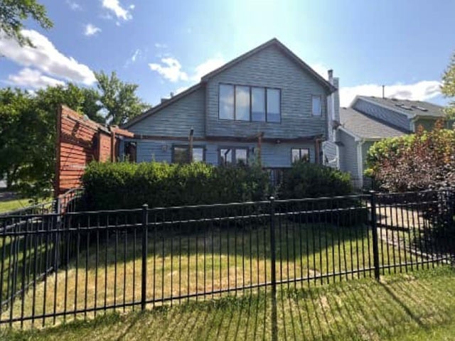 2592 Leach Drive