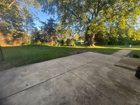 Tiny photo for 1606 E Stonehenge Drive #14-B, Sycamore, IL 60178 (MLS # 12493993)
