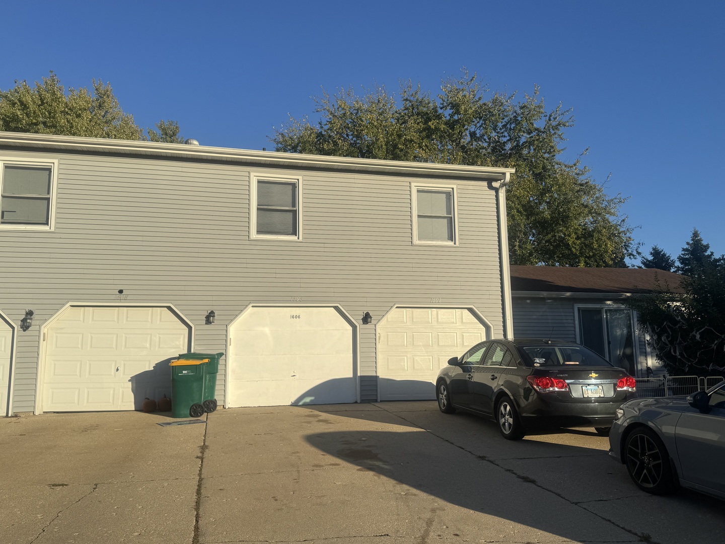 1606 E Stonehenge Drive 14-B