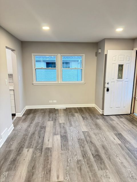 Tiny photo for 758 N Kenilworth Avenue, Glen Ellyn, IL 60137 (MLS # 12525344)