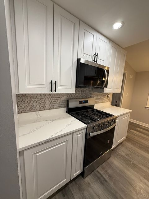 Tiny photo for 758 N Kenilworth Avenue, Glen Ellyn, IL 60137 (MLS # 12525344)