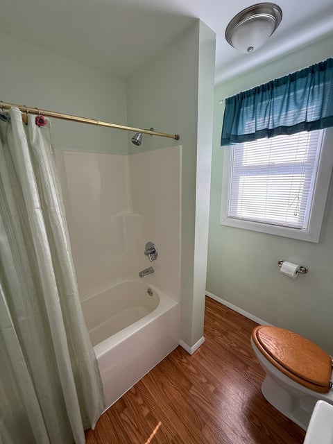 Tiny photo for 104 N Poplar Street, Farina, IL 62838 (MLS # 12764822)
