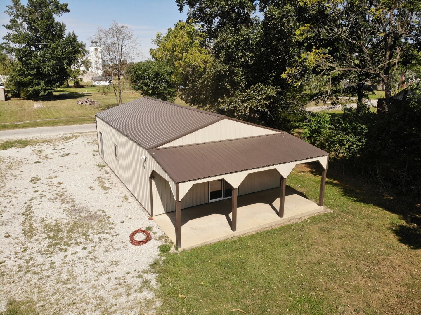 104 N Poplar Street