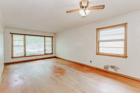 Tiny photo for 6317 N Lowell Avenue, Chicago, IL 60646 (MLS # 12648201)