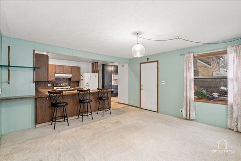 Tiny photo for 2924 W Bonnie Brook Lane, Waukegan, IL 60087 (MLS # 12532213)