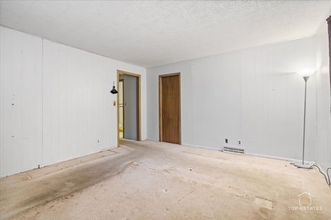 Tiny photo for 2924 W Bonnie Brook Lane, Waukegan, IL 60087 (MLS # 12532213)
