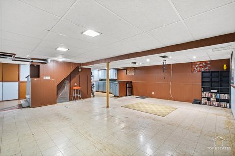 Tiny photo for 2924 W Bonnie Brook Lane, Waukegan, IL 60087 (MLS # 12532213)