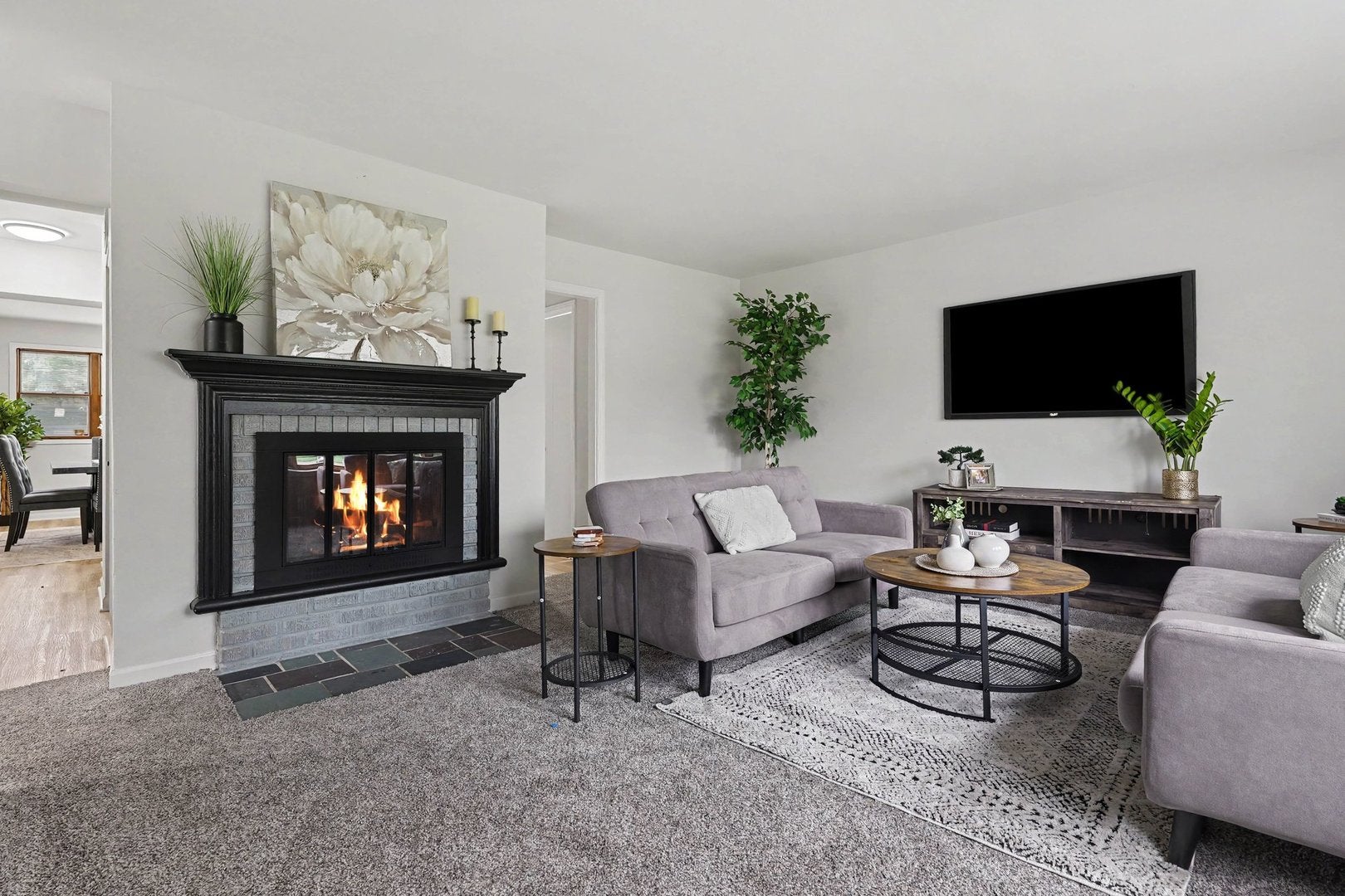362 N Edgewood Avenue