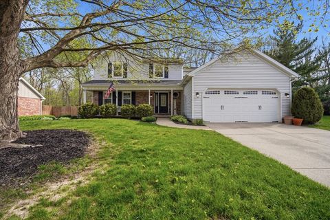 Photo of 1512 Steeplechase Drive, Bloomington, IL 61701 (MLS # 12624939)