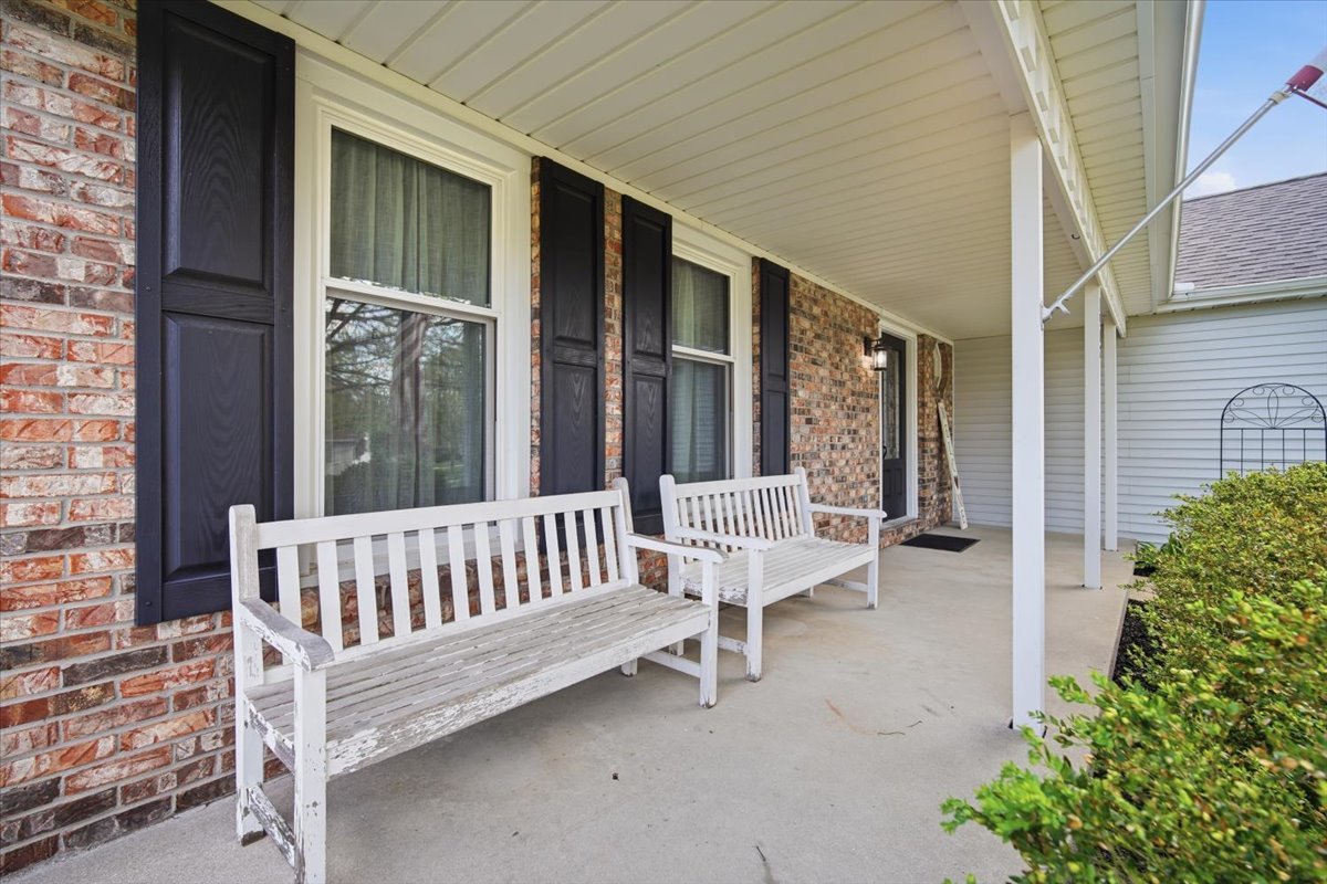 1512 Steeplechase Drive