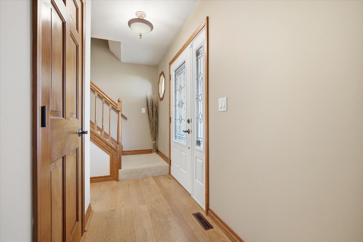 1512 Steeplechase Drive