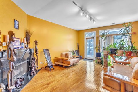 Tiny photo for 1812 S Clark Street #15, Chicago, IL 60616 (MLS # 12529454)