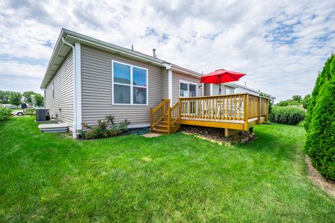 Tiny photo for 21 W Winterberry Avenue, Cortland, IL 60112 (MLS # 12602341)