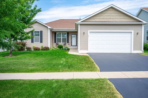 Tiny photo for 21 W Winterberry Avenue, Cortland, IL 60112 (MLS # 12602341)