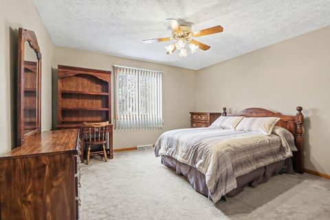 Tiny photo for 617 Misty Creek Drive, New Lenox, IL 60451 (MLS # 12595494)