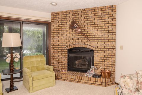 Tiny photo for 105 Carol Court #C-1, Pontiac, IL 61764 (MLS # 12450466)
