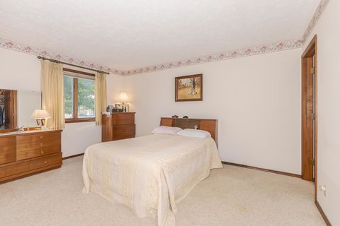 Tiny photo for 105 Carol Court #C-1, Pontiac, IL 61764 (MLS # 12450466)