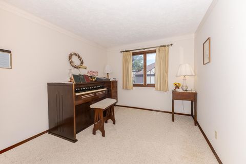 Tiny photo for 105 Carol Court #C-1, Pontiac, IL 61764 (MLS # 12450466)