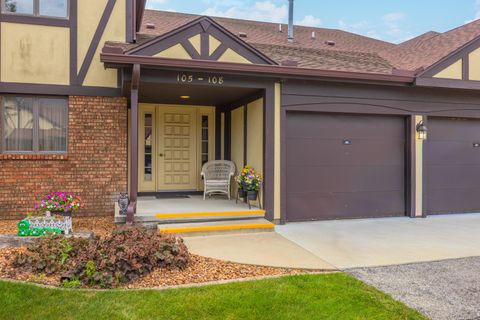 Tiny photo for 105 Carol Court #C-1, Pontiac, IL 61764 (MLS # 12450466)