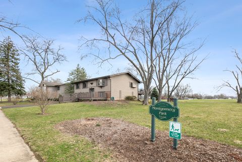 Tiny photo for 2S121 Ivy Lane, Lombard, IL 60148 (MLS # 12594294)