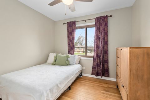 Tiny photo for 2S121 Ivy Lane, Lombard, IL 60148 (MLS # 12594294)