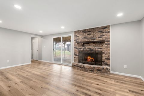 Tiny photo for 2S121 Ivy Lane, Lombard, IL 60148 (MLS # 12594294)