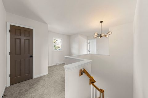 Tiny photo for 2823 Cooper Court, Woodridge, IL 60517 (MLS # 12513603)