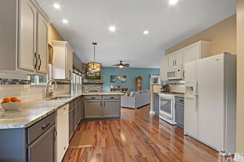 Tiny photo for 752 Kennedy Drive, Antioch, IL 60002 (MLS # 12507214)