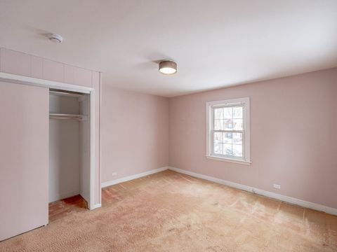 Tiny photo for 6704 Trumbull Avenue, Lincolnwood, IL 60712 (MLS # 12528513)