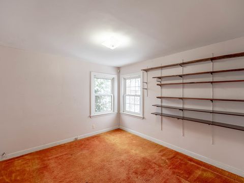 Tiny photo for 6704 Trumbull Avenue, Lincolnwood, IL 60712 (MLS # 12528513)