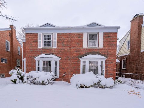 Photo of 6704 Trumbull Avenue, Lincolnwood, IL 60712 (MLS # 12528513)