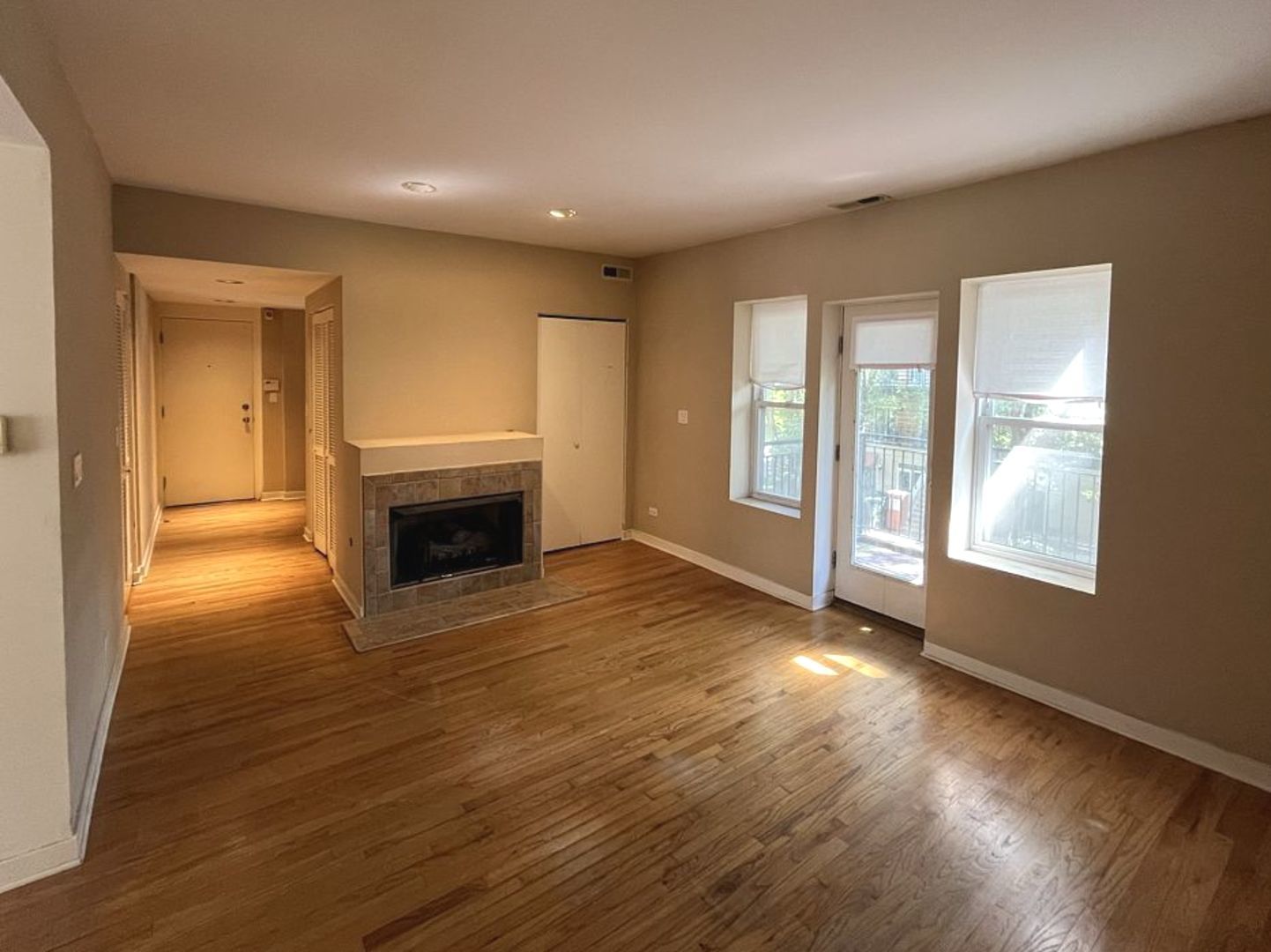 1017 E 46th Street 2S