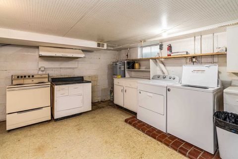 Tiny photo for 1003 S Skyline Drive, Carbondale, IL 62901 (MLS # 100000445)