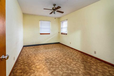 Tiny photo for 1003 S Skyline Drive, Carbondale, IL 62901 (MLS # 100000445)