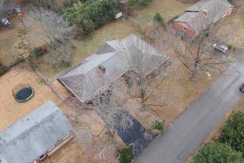 Tiny photo for 1003 S Skyline Drive, Carbondale, IL 62901 (MLS # 100000445)