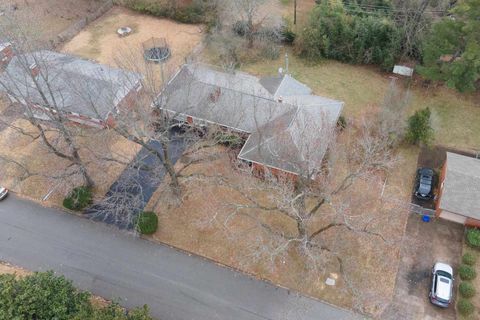 Tiny photo for 1003 S Skyline Drive, Carbondale, IL 62901 (MLS # 100000445)