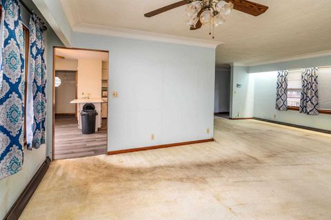 Tiny photo for 1003 S Skyline Drive, Carbondale, IL 62901 (MLS # 100000445)