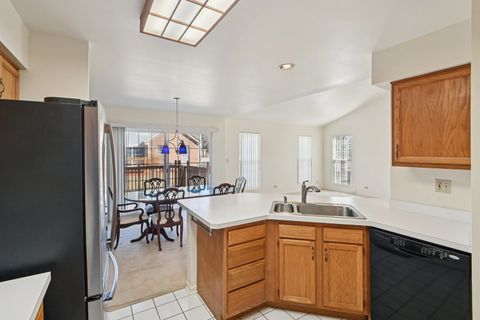 Tiny photo for 76 Ione Drive #D, South Elgin, IL 60177 (MLS # 12577273)