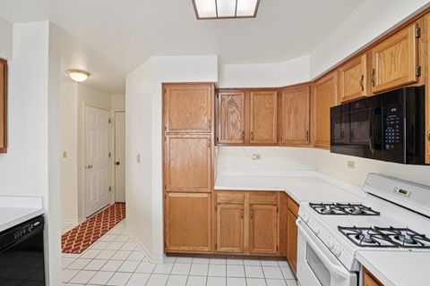 Tiny photo for 76 Ione Drive #D, South Elgin, IL 60177 (MLS # 12577273)