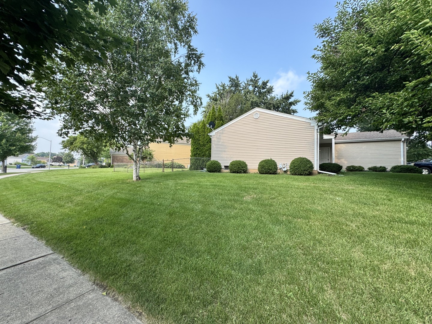 1901 Kingsley Drive