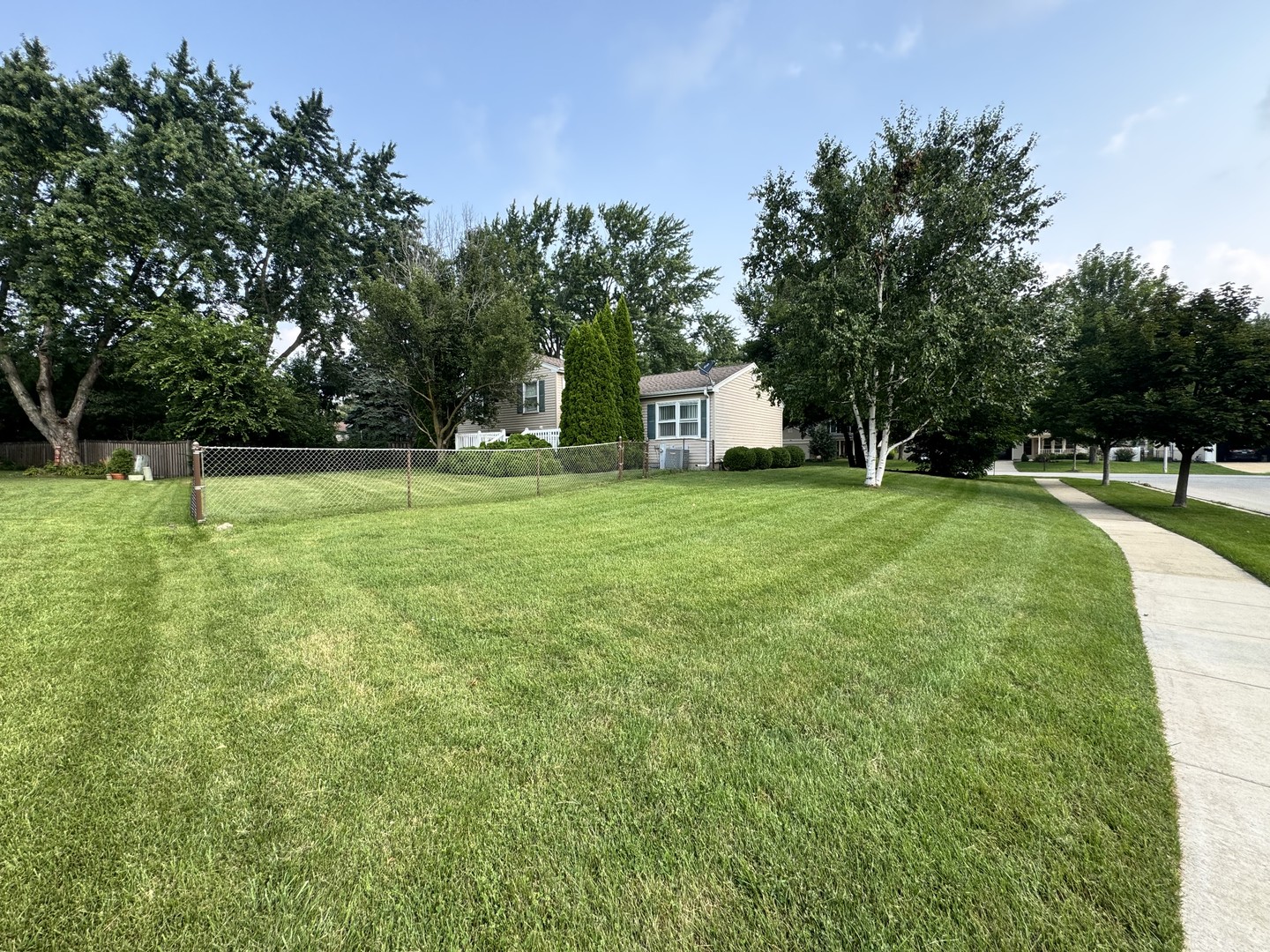 1901 Kingsley Drive
