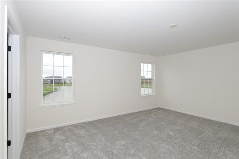 Tiny photo for 860 Preston Court, Oswego, IL 60543 (MLS # 12582469)